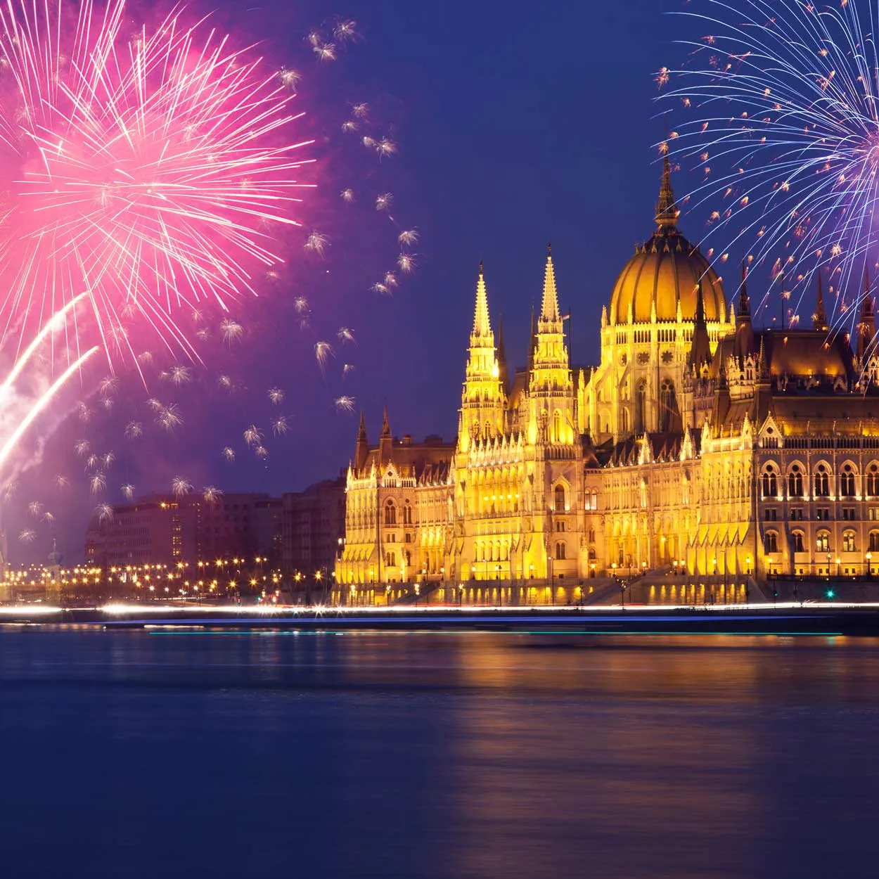 budapest-parliament-new-year